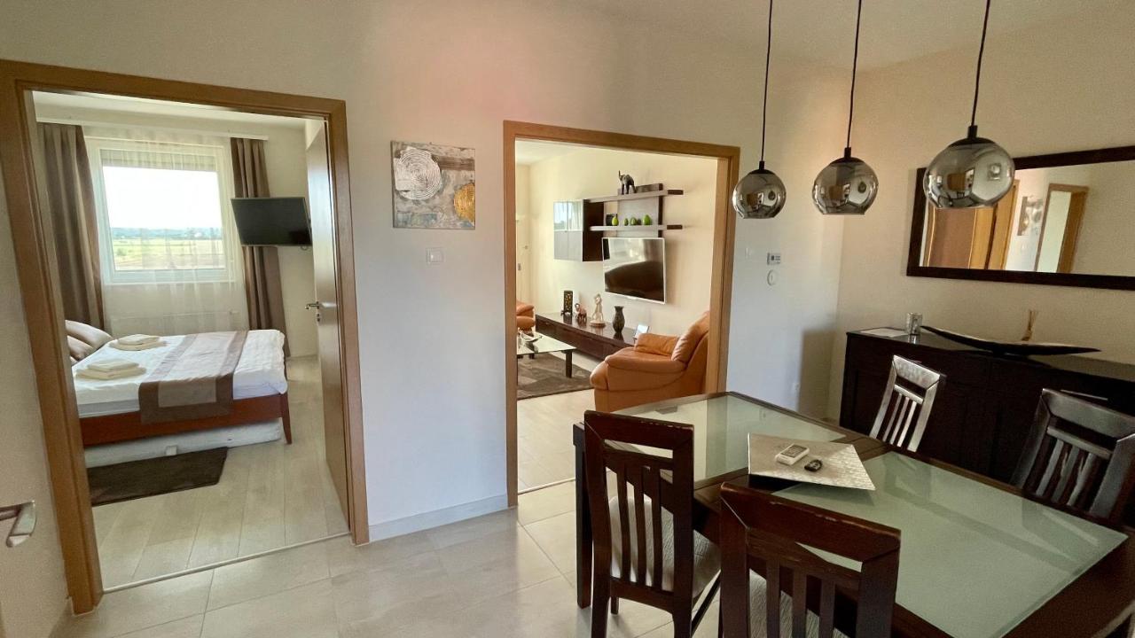 Chance Apartman Buekfuerdo Экстерьер фото